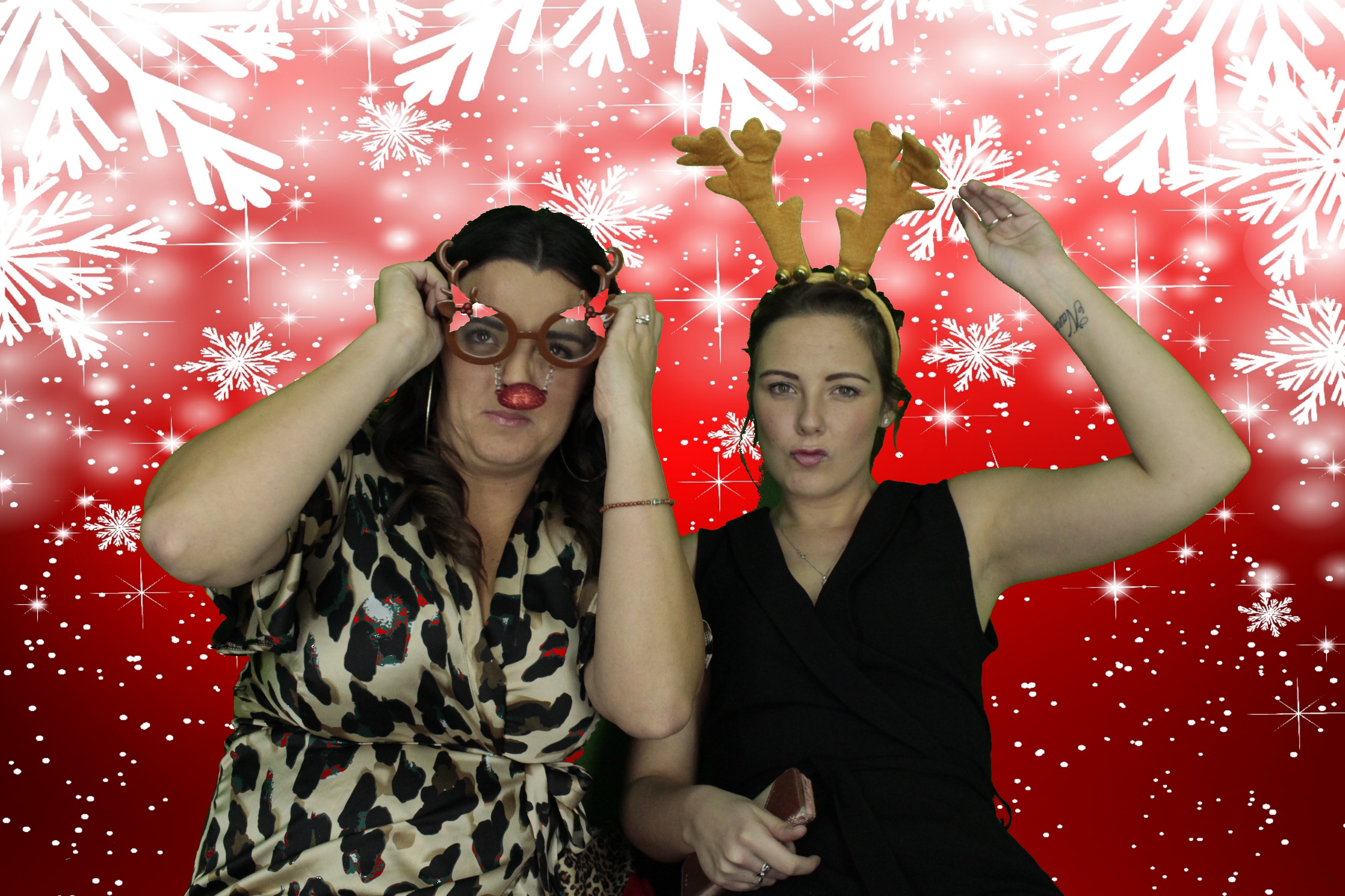 Silvermere Christmas Party | View more photos from the event at gallery.myphotoboothexperience.co.uk/u/MyPhotoBoothExperienceLtd/Silvermere-Christmas-Party-3
